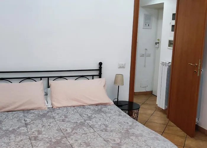 Il Grillo Ai Fori Romani