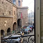 Il Grillo Ai Fori Romani